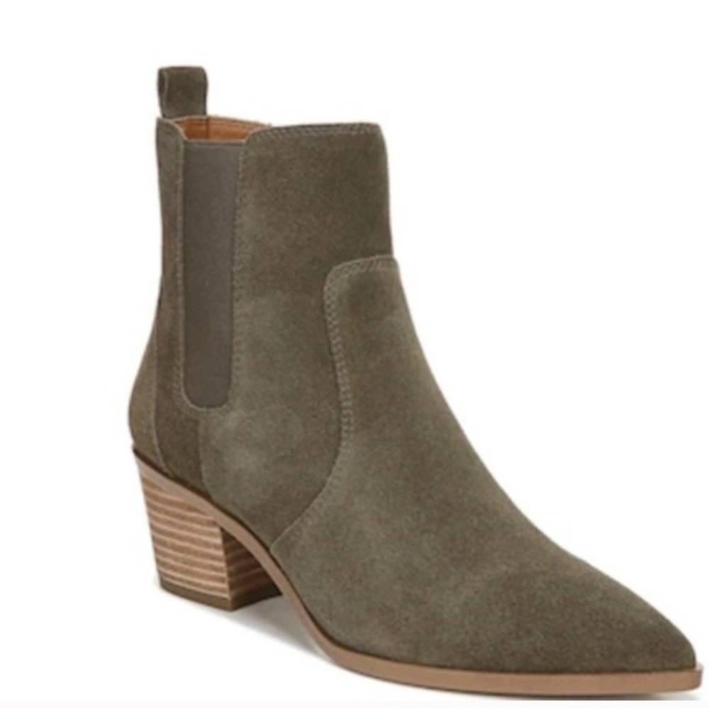 Franco Sarto Sager suede pointed-toe ankle bootie in Sienna Green. Size 7 - Picture 4 of 8